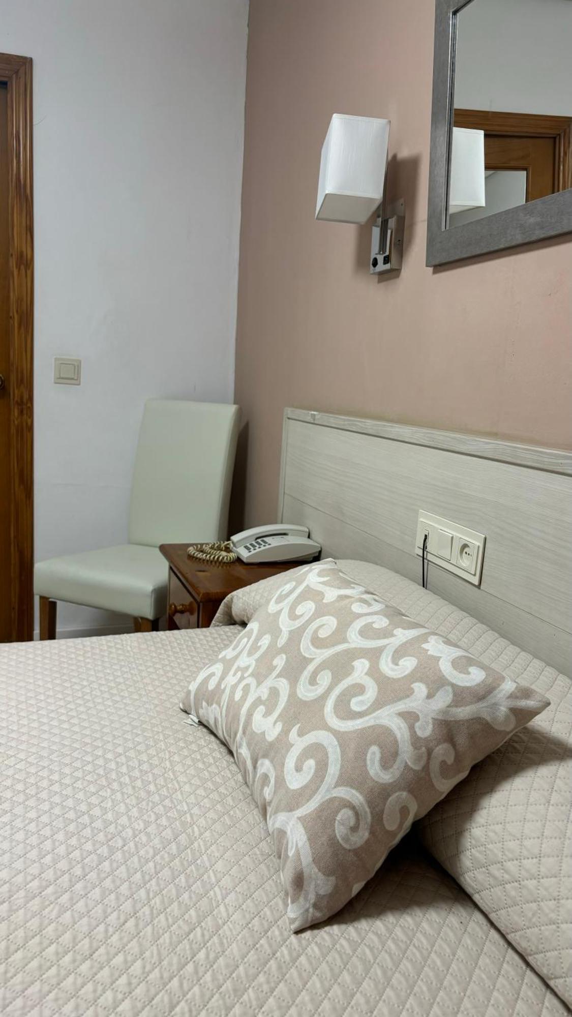 Hostal Atienzar Albacete Exteriér fotografie